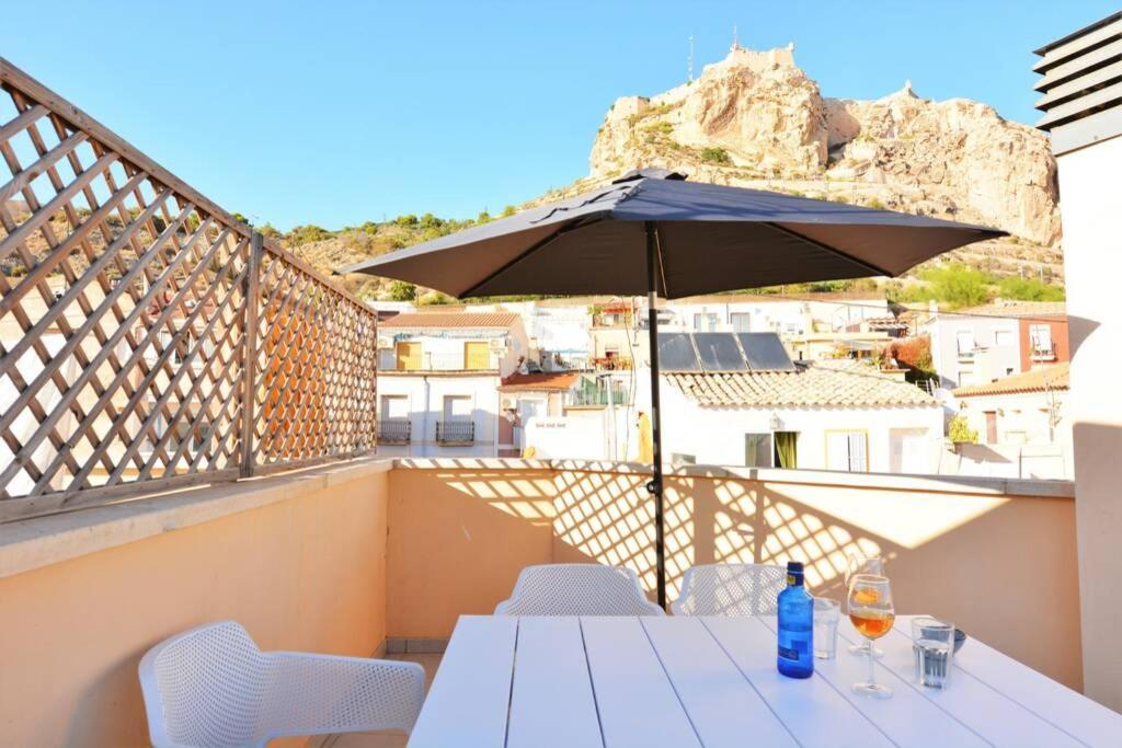 Penthouse In Old City Center By Nras Apartman Alicante Kültér fotó