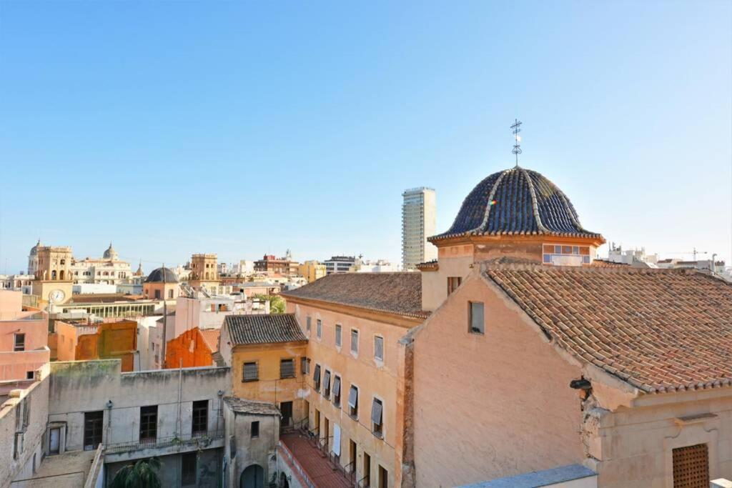 Penthouse In Old City Center By Nras Apartman Alicante Kültér fotó